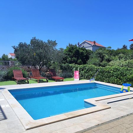 Holiday House Nena With Pool Vinišće Extérieur photo