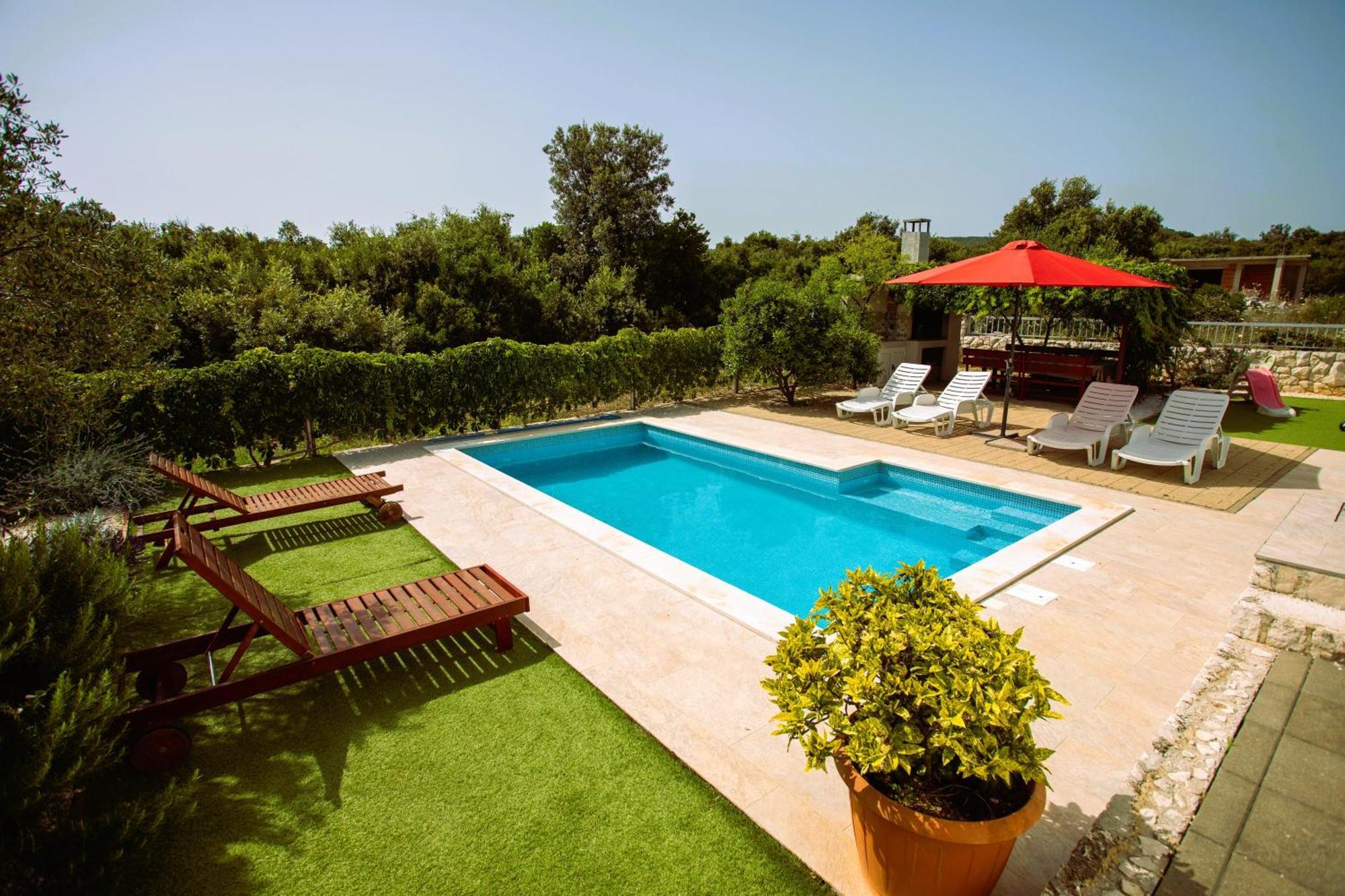 Holiday House Nena With Pool Vinišće Extérieur photo